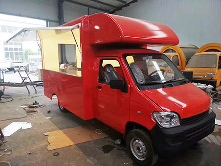 Trailers alimentaires personnalisés à prix abordable, accessibles à la route, trailers mobiles pour bar et restauration, paniers à café, certificat CE