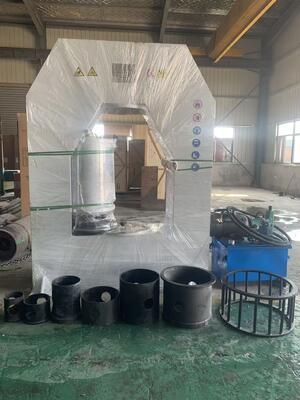 Machine de montage/démontage de pneus sur mesure 500 tonnes Machine de pressage pour pneus solides 11 kW 480V avec transformateurs, disjoncteurs et contacteurs CHINT