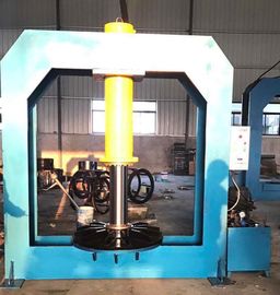 Conception compacte TP120 Tire Press Machine 380V pour chariot élévateur avec certification CE pour les pneus industriels solides