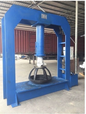 Conception compacte TP120 Tire Press Machine 380V pour chariot élévateur avec certification CE pour les pneus industriels solides