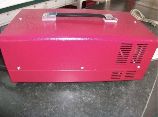 Chargeur de batterie industriel 24V avec LED de haute luminosité