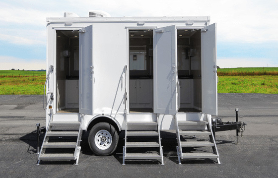 3 Statio Trailer Toilette portable de style moderne plancher antidérapant