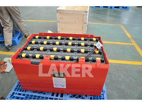 Batterie de chariot élévateur 48V de la série Heli VCH600M, même modèle que celle de la batterie de chariot élévateur de 2 tonnes de Heli 48V 600Ah
