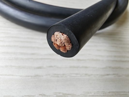 Composants de batteries de chariots élévateurs à haute performance Cable de soudage résistant à la corrosion spécialement conçu pour les batteries à plomb-acide des chariots élévateurs