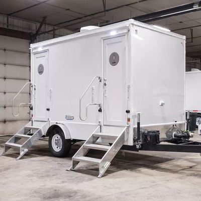 GTT-4S Luxury Mobile Toilet Trailer Débarras extérieur de la mauvaise herbe