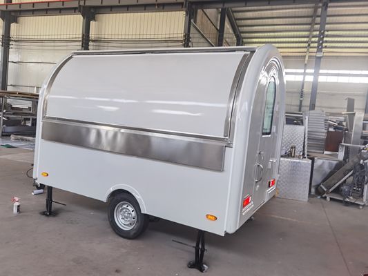 Appareil de cuisson mobile extérieur multifonctionnel pour barbecue ou restauration rapide