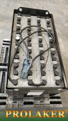 Piles de traction au plomb-acide personnalisées Piles 48V 600Ah Pour chariots élévateurs HELI CPD20 Avec prise REMA160