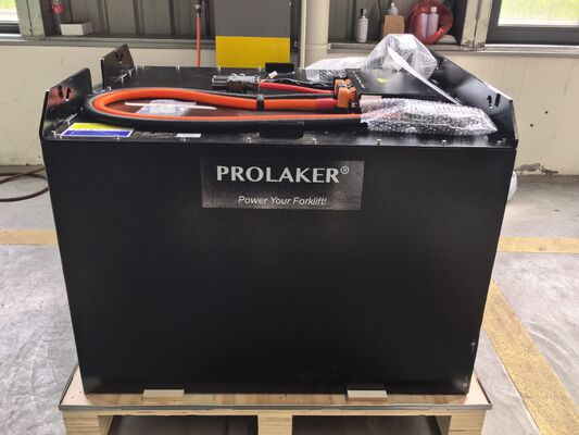 Batterie LiFePO4 robuste pour chariot élévateur avec BMS intelligent | Certifié UN38.3 CEI, 83,2 V 630 Ah pour chariot élévateur Linde 80 V