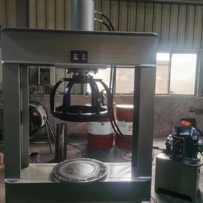 TP120-E, machine de presse de pneus à chariot élévateur à haute performance pour pneus solides à jantes jusqu'à 15 pouces